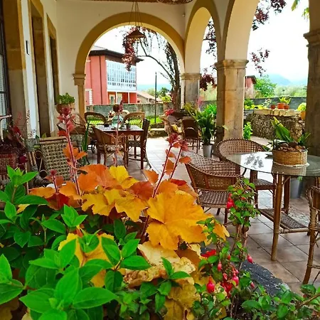 Hotel La Venta De Miyares *