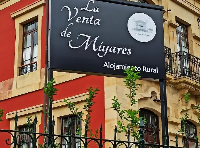 Hotel La Venta De Miyares *