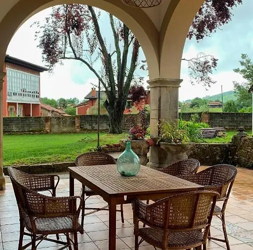 Hotel La Venta De Miyares