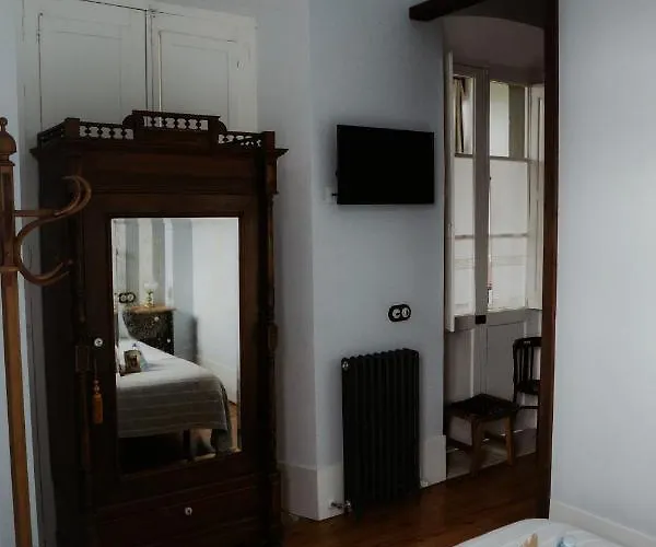 La Venta De Miyares Hotel *