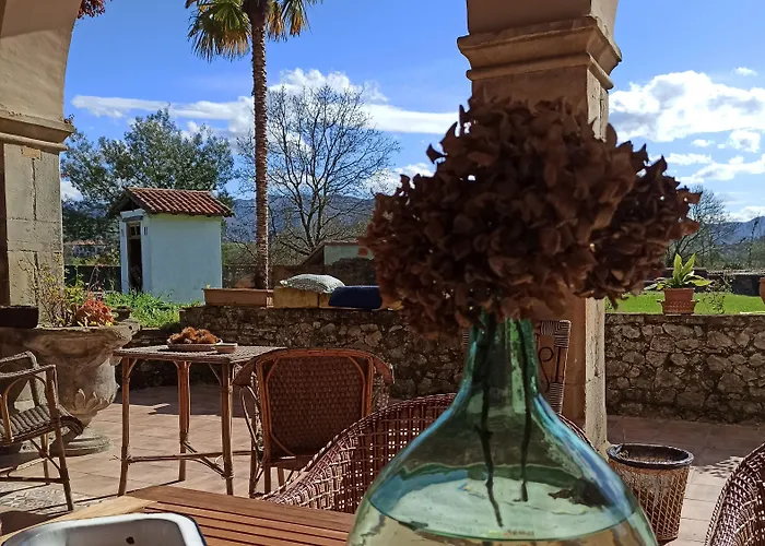 La Venta De Miyares - Casa De Indianos *